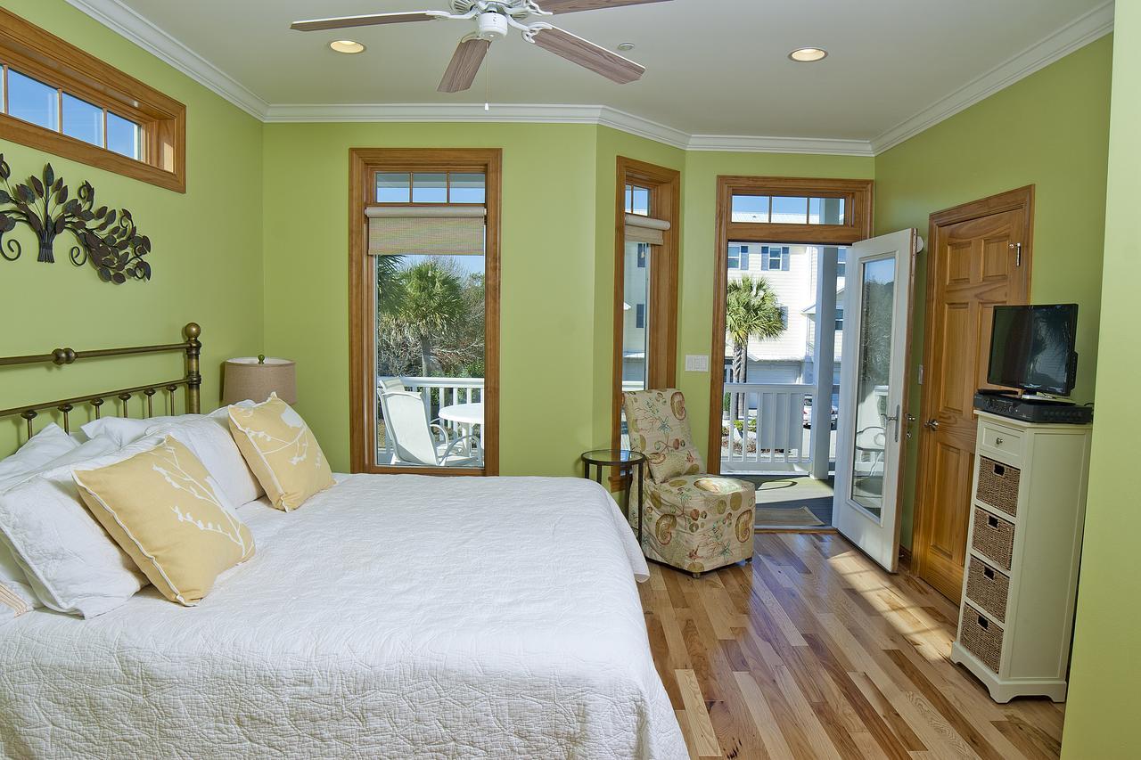 Desoto Beach Vacation Properties Tybee Island Exterior photo